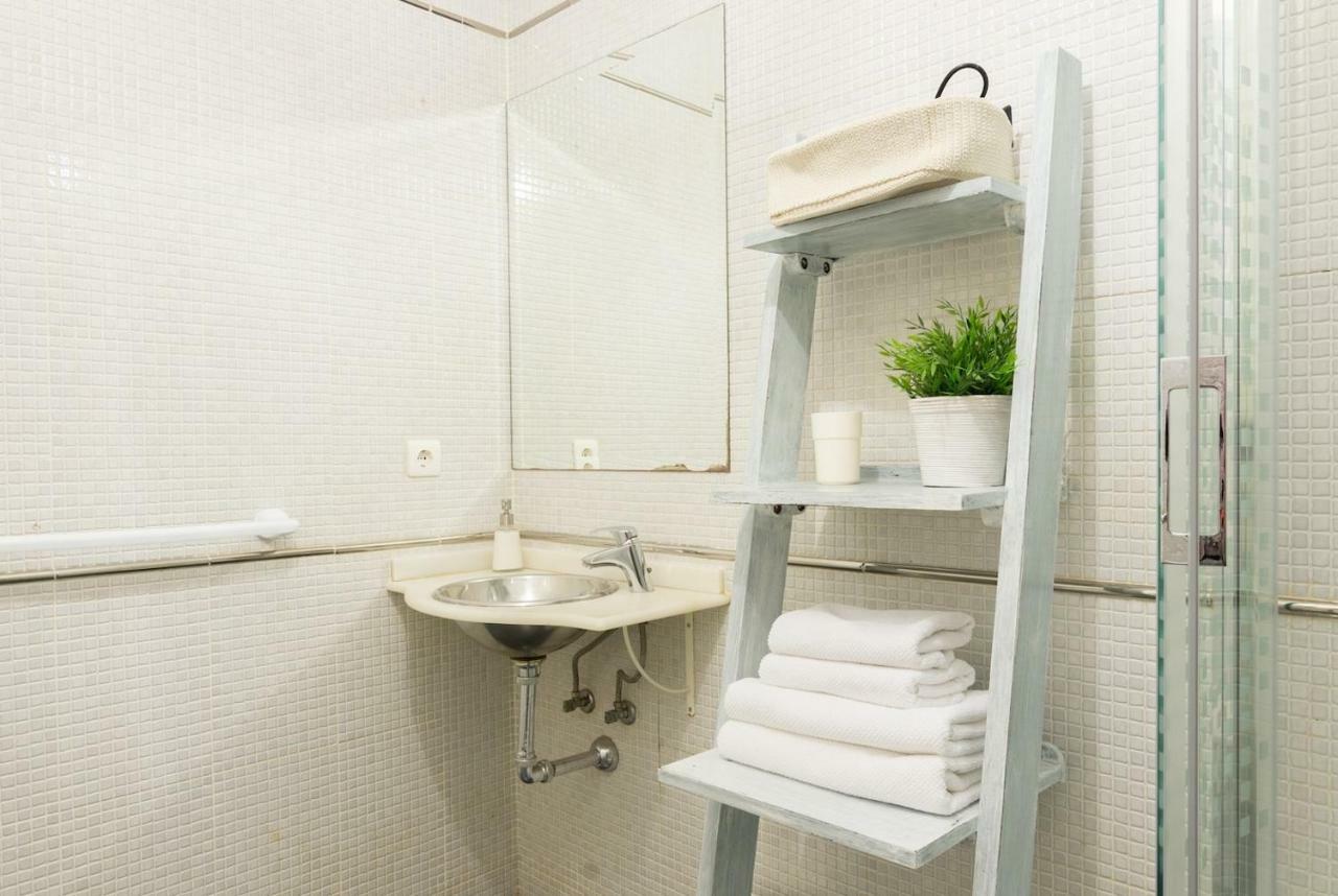 Lyrioshomes Malaga La Merced Centro Extérieur photo